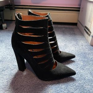 Steve Madden Black Suede Booties - Only Worn Once!